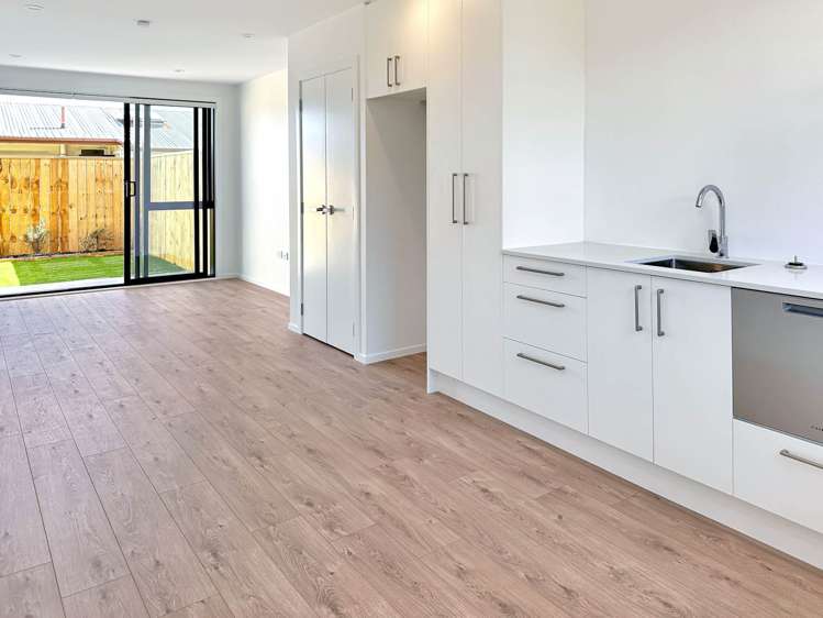 4/43 Ruawai Road Mount Wellington_1