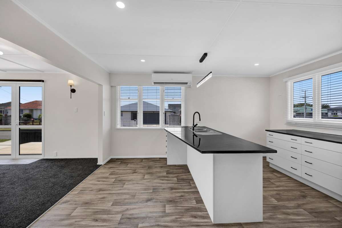 1a Robbins Crescent_5