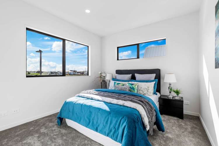 8 Green Bamboo Road Hobsonville_13