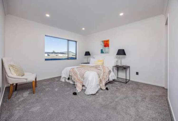 2/31 McAnnalley Street Manurewa_12