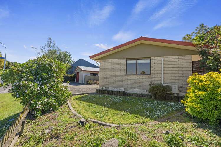 21 James Cook Drive Welcome Bay_16