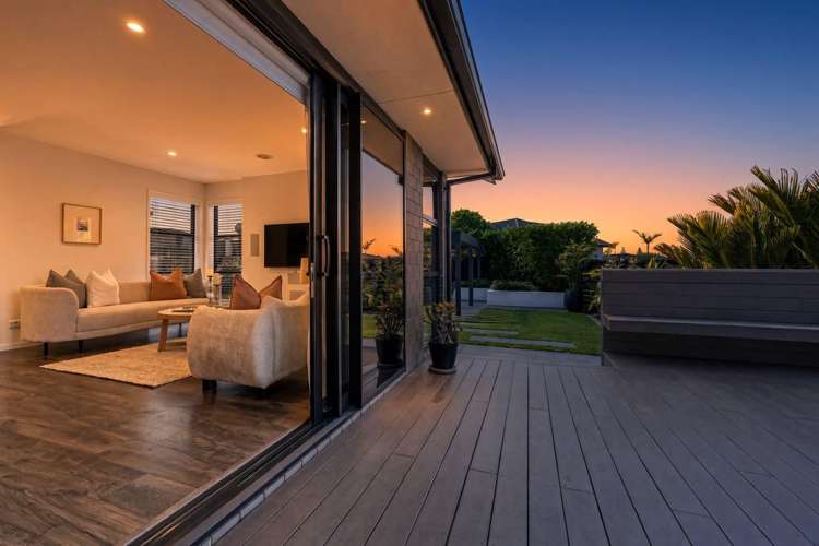 5 Augusta Grove Waiwhakaiho_34