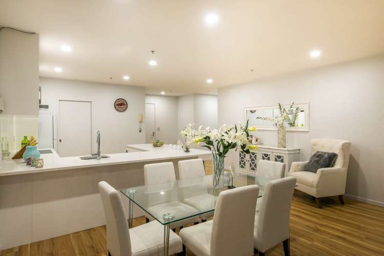 5h/205 Hobson Street Auckland Central_5