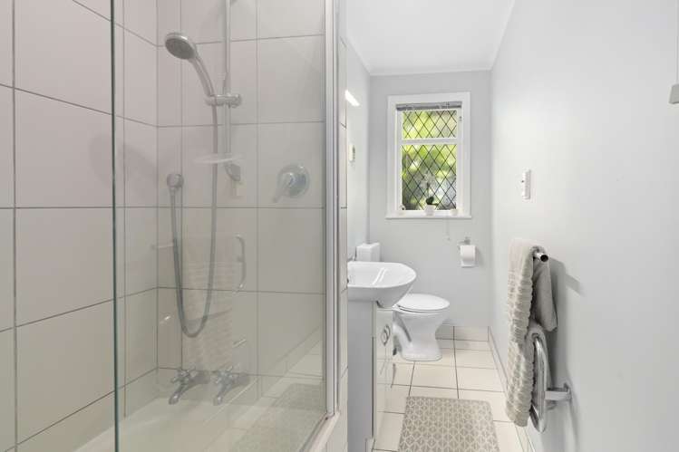 11 Russo Terrace Eastbourne_10