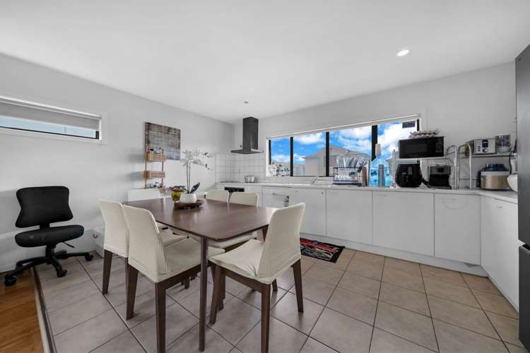 22/6 Ambrico Place New Lynn_6