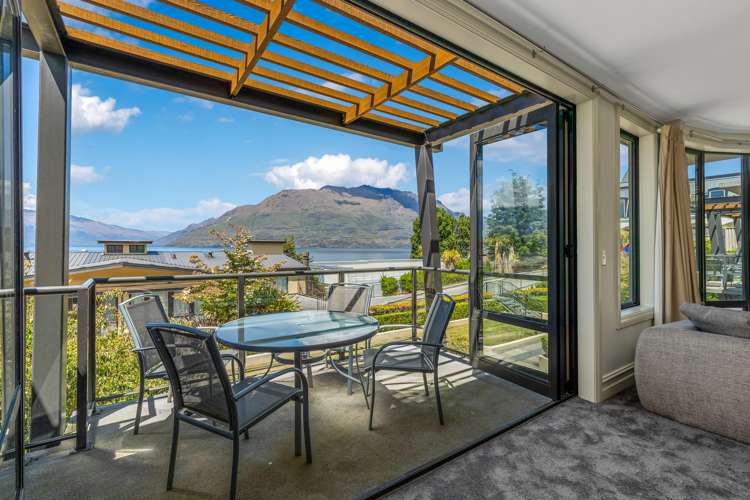 704/34 Lake Esplanade Queenstown_12