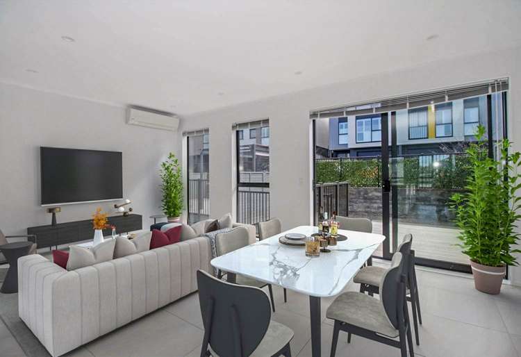 165 Barbarich Drive Stonefields_2