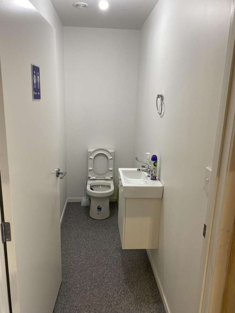 Unit 5, 60 Connett Road Bell Block_3