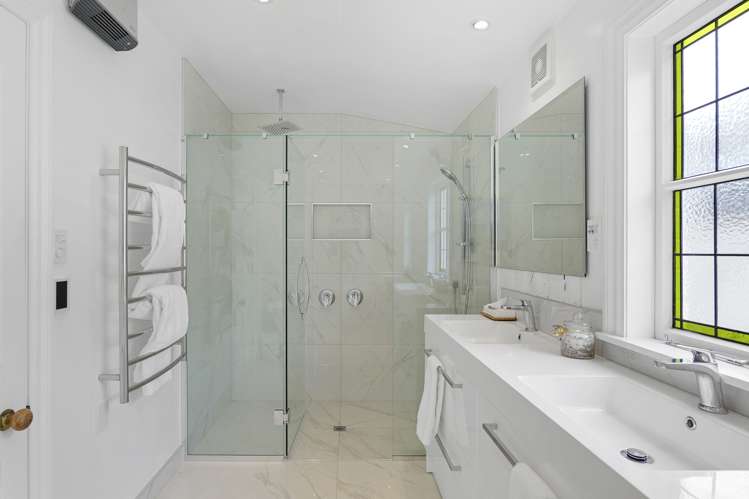 74 Esplanade Sumner_18