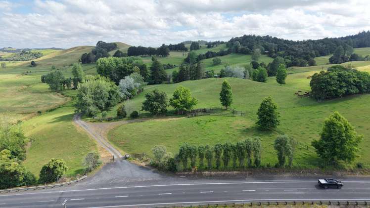 6760 State Highway 1 Pakaraka_17