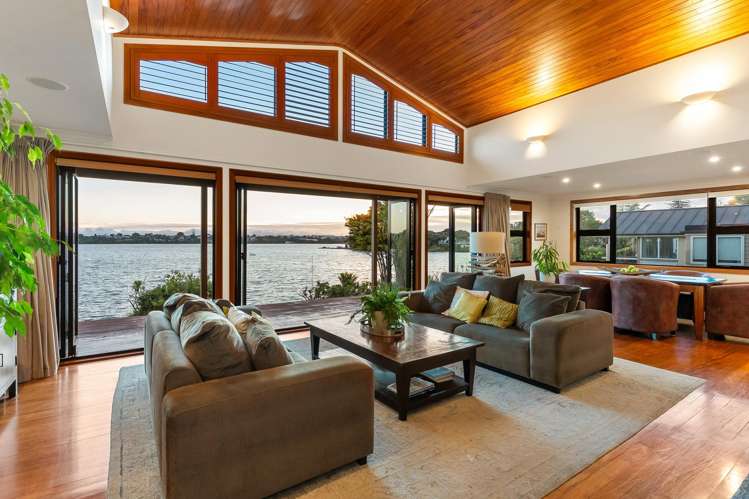 8 Eric Price Avenue Takapuna_13