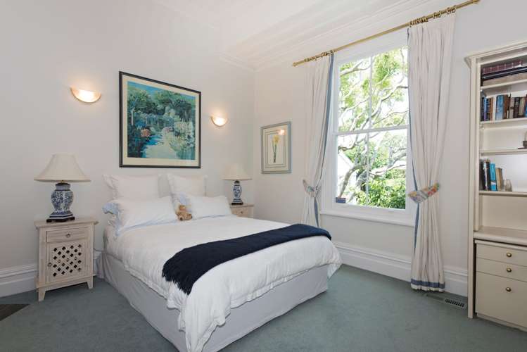 4 Golf Road Epsom_15