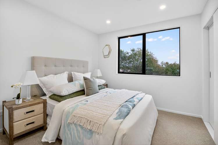 121D Vodanovich Road Te Atatu South_29