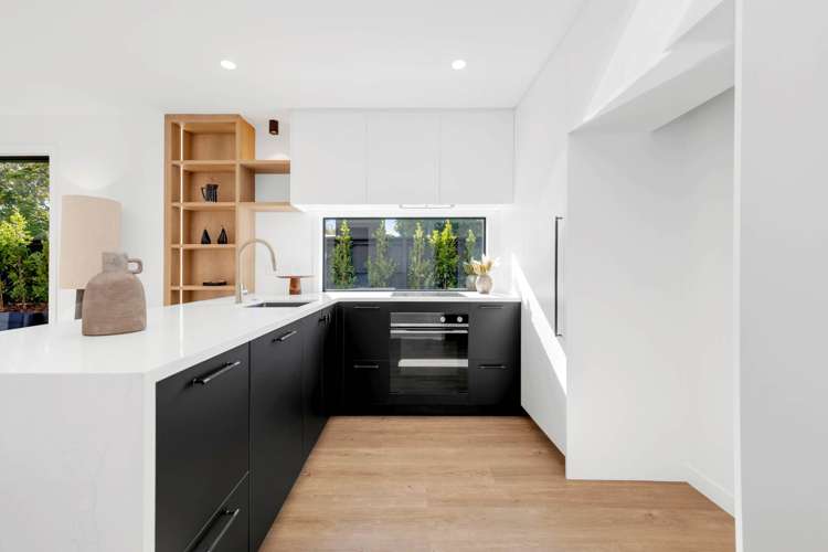 1/97 Cook Street Howick_31