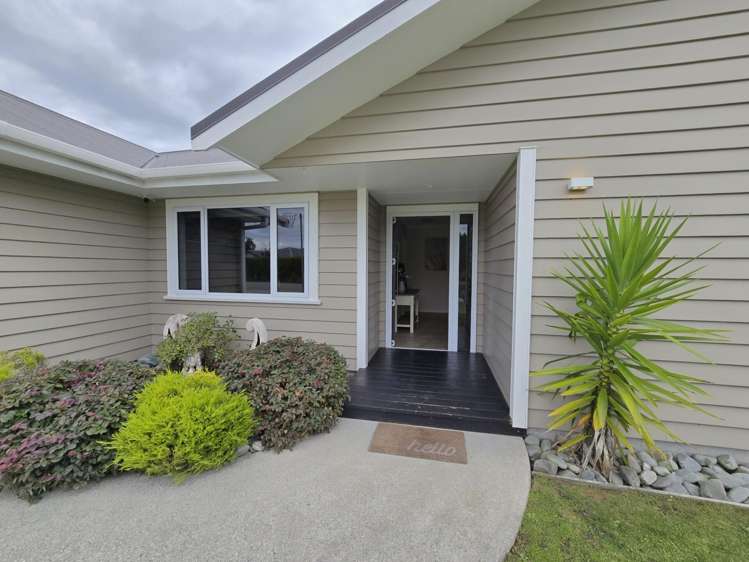 3 Pine Tree Road Kaniere_23