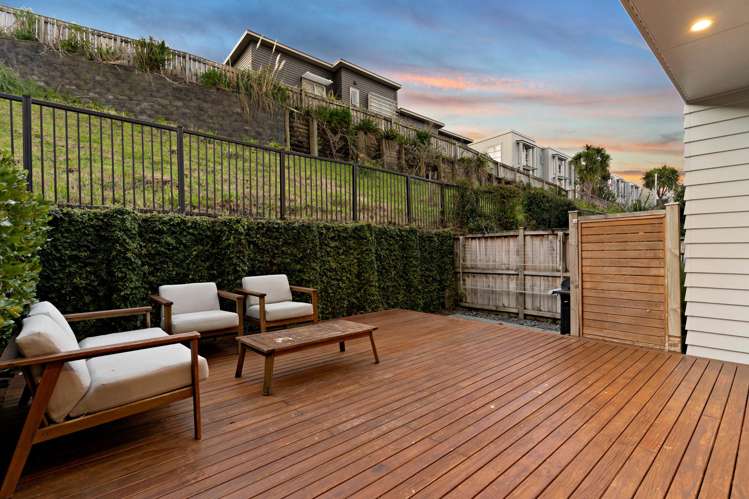 121 Barbarich Drive Stonefields_10