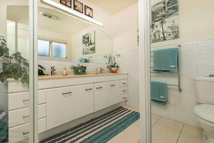 5 Oakway Drive Schnapper Rock_10