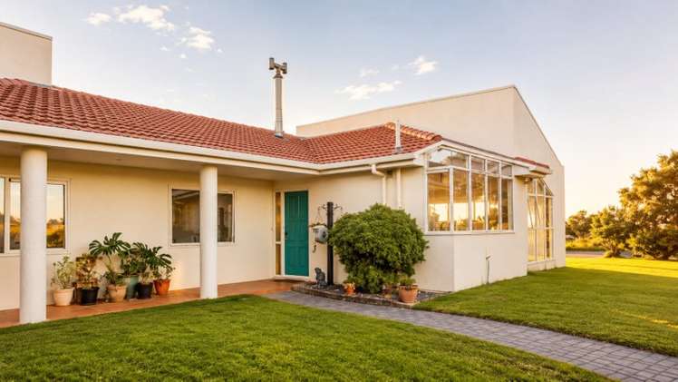 304 Manly street Paraparaumu Beach_13