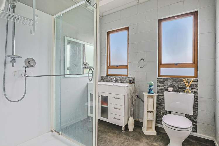 2/80 The Esplanade Westshore_14