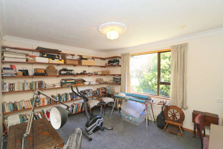 81 Erskine Road Otatara_28