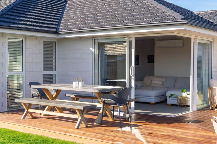 5 Maple Grove Solway_16