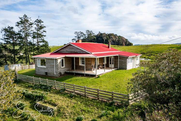 1 Kirk Road Maungaturoto_22