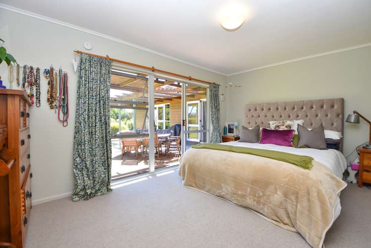 110 Somerset Road Carterton_13