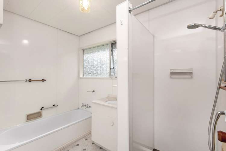 3 John Street Enderley_16