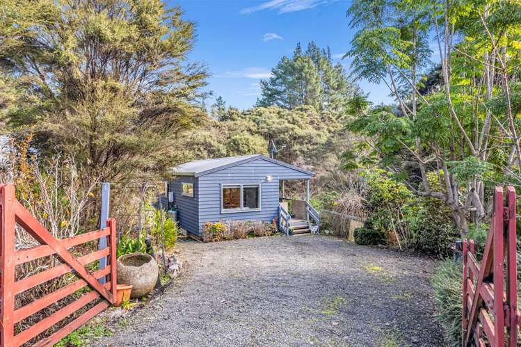 203 Tahekeroa Road_0