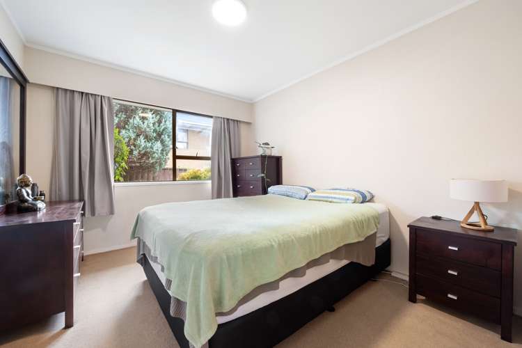 1/119 Glenmore Road Sunnyhills_13