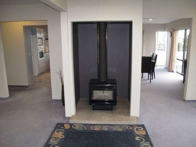 212 The Booms Avenue Thames_3