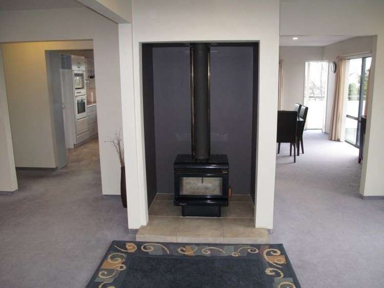 212 The Booms Avenue Thames_3