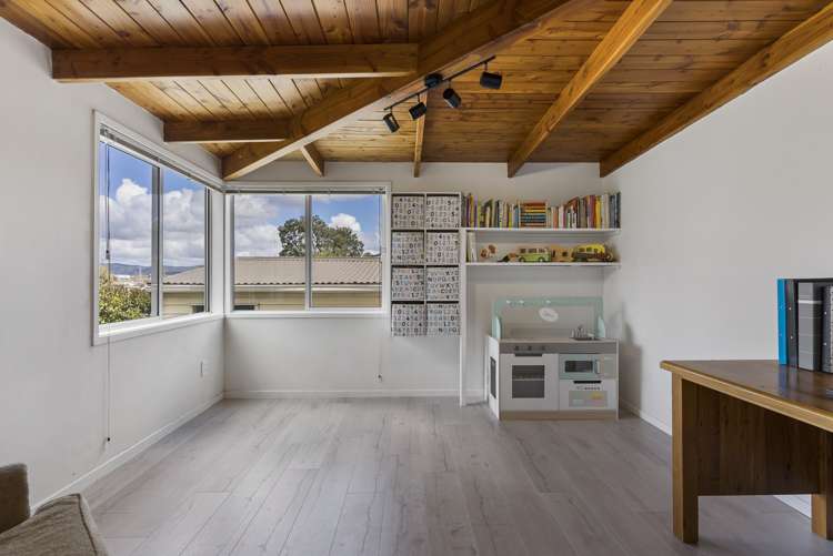 14 Bridgens Avenue Te Atatu Peninsula_11