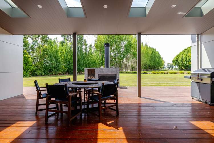 299 Reid Line East Colyton_16