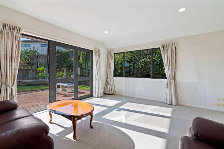 13 Palmgreen Court Stanmore Bay_6