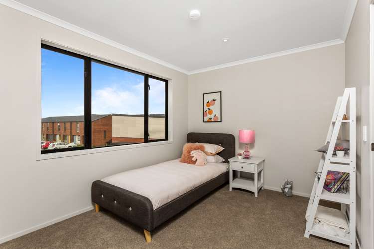4/4 Onekiritea Drive Hobsonville_11