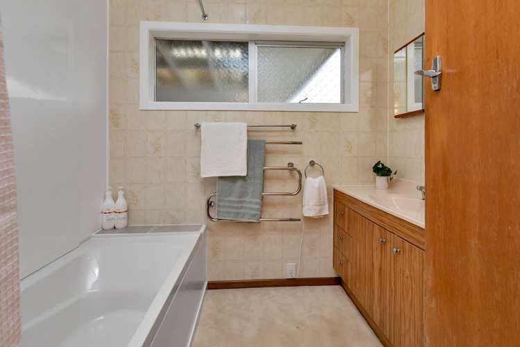 49 Crawford Crescent Kamo_17