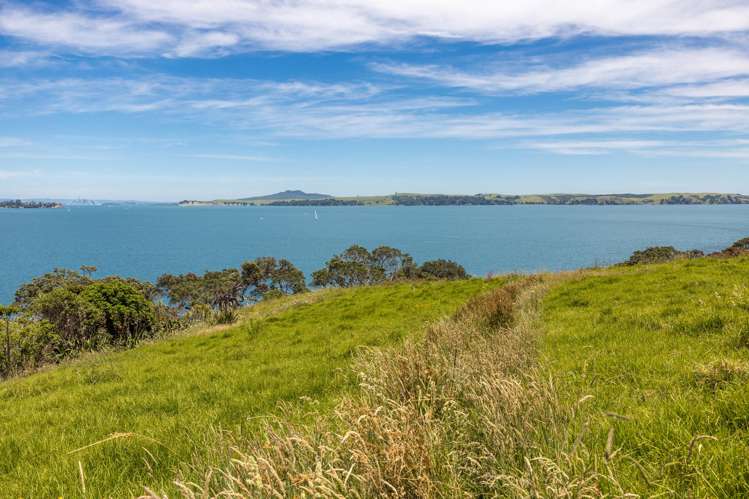 169 Nick Johnstone Drive Church Bay_14