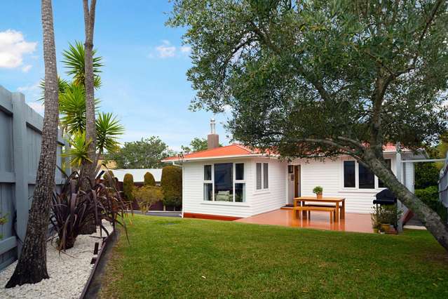 Classic 60's Style, Meets Modern Comfort