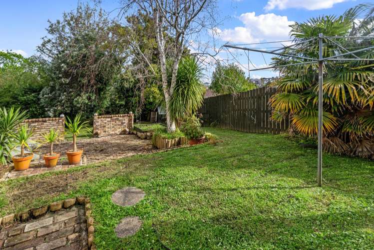 2/32 Chequers Avenue Glenfield_7