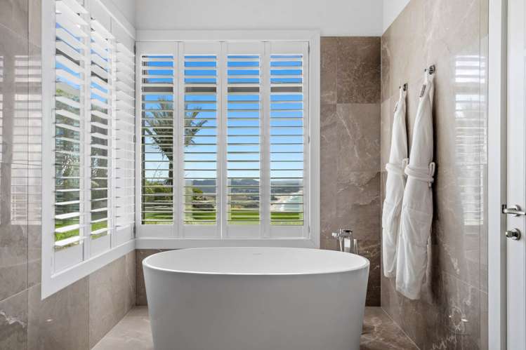 112 M Greenwood Road Leigh_13