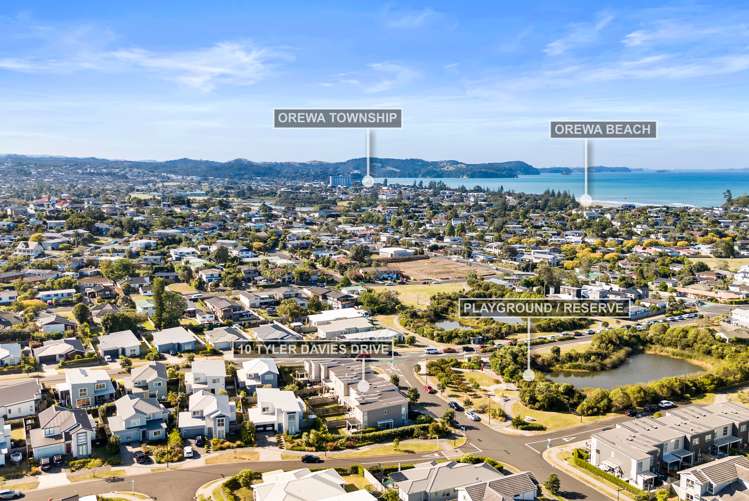 10 Tyler Davies Drive Red Beach_16