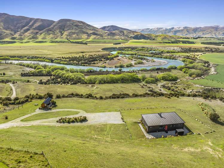 98 Riverview Road Queensberry_23