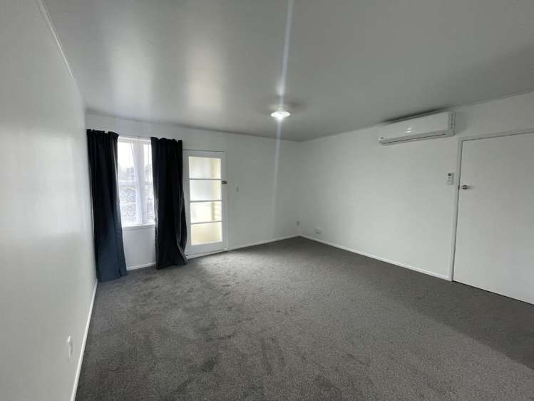 5/22 Beatrix Street 10016_1