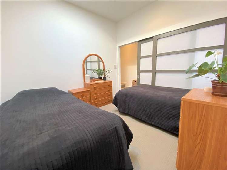 1/140 Gordon Road 10288_9