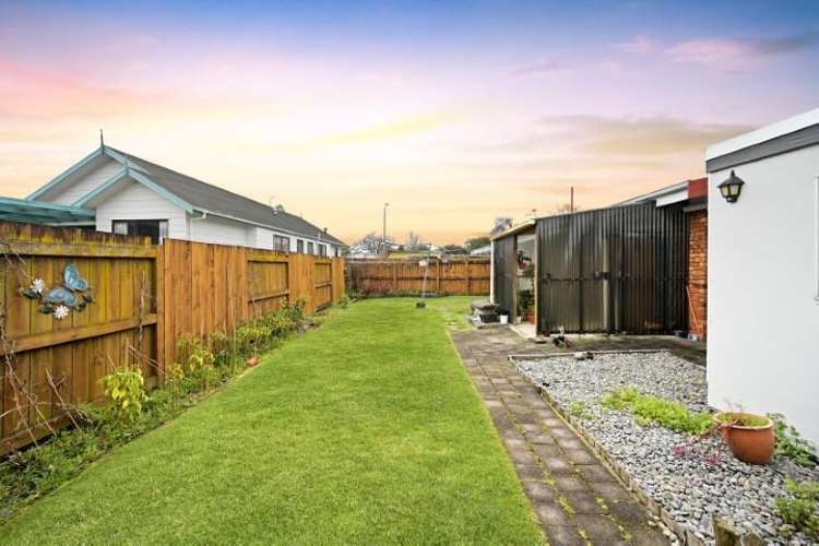 10 Hibiscus Avenue Hamilton Lake_16