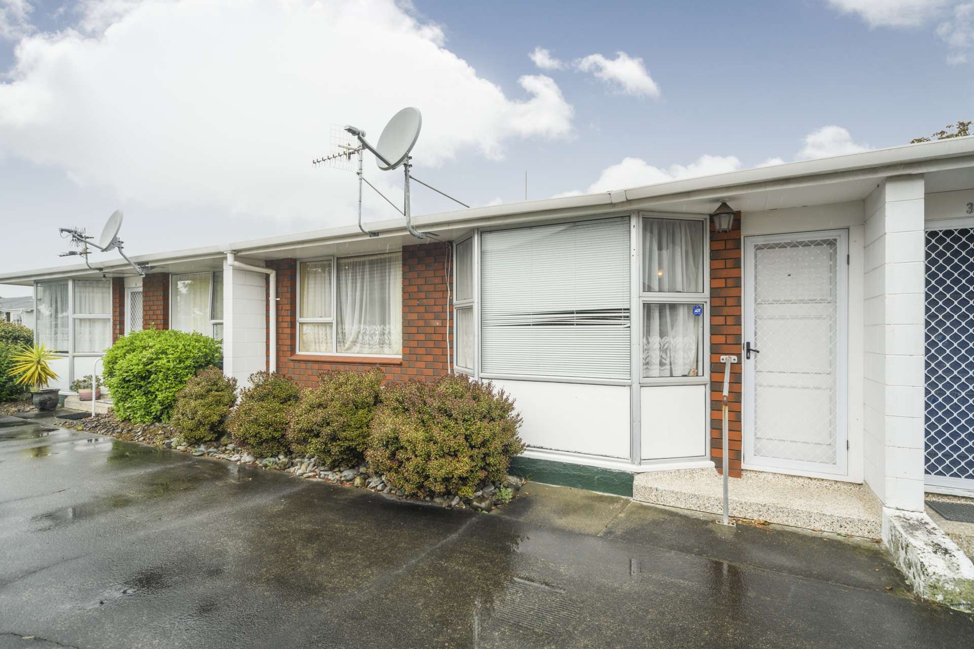 2/132 Heretaunga Street Palmerston North Central_0