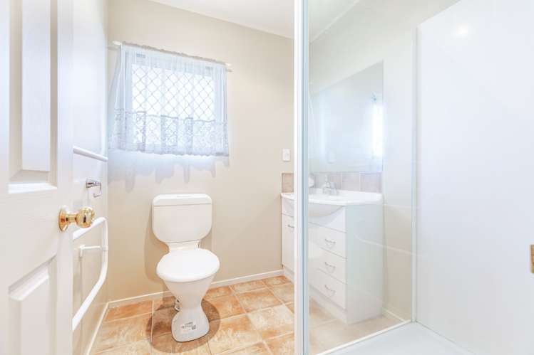 101b Hutchinson Avenue New Lynn_17