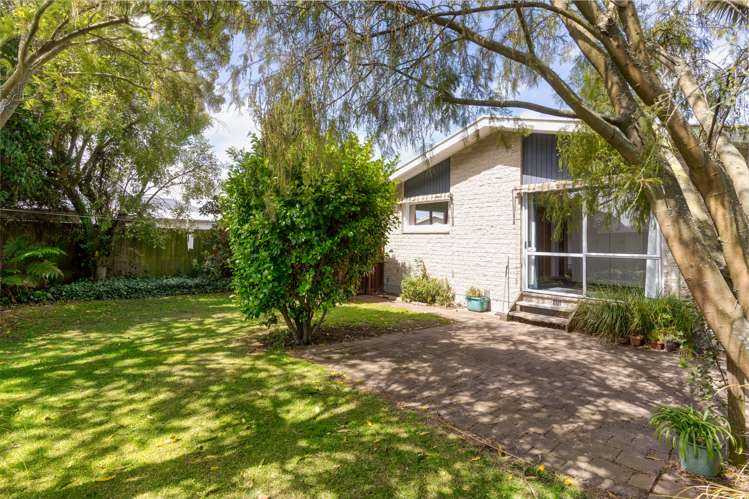 2/7 Tulloch Place Papanui_10