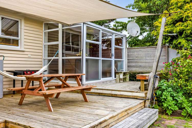 70 Ihaia Road Opunake_16